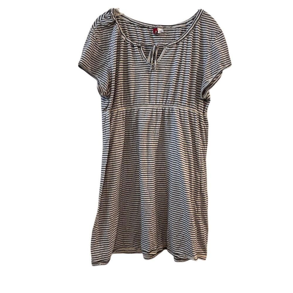 Divided Women's Size 12 Black & White Striped Short‎ Sleeve Dress
